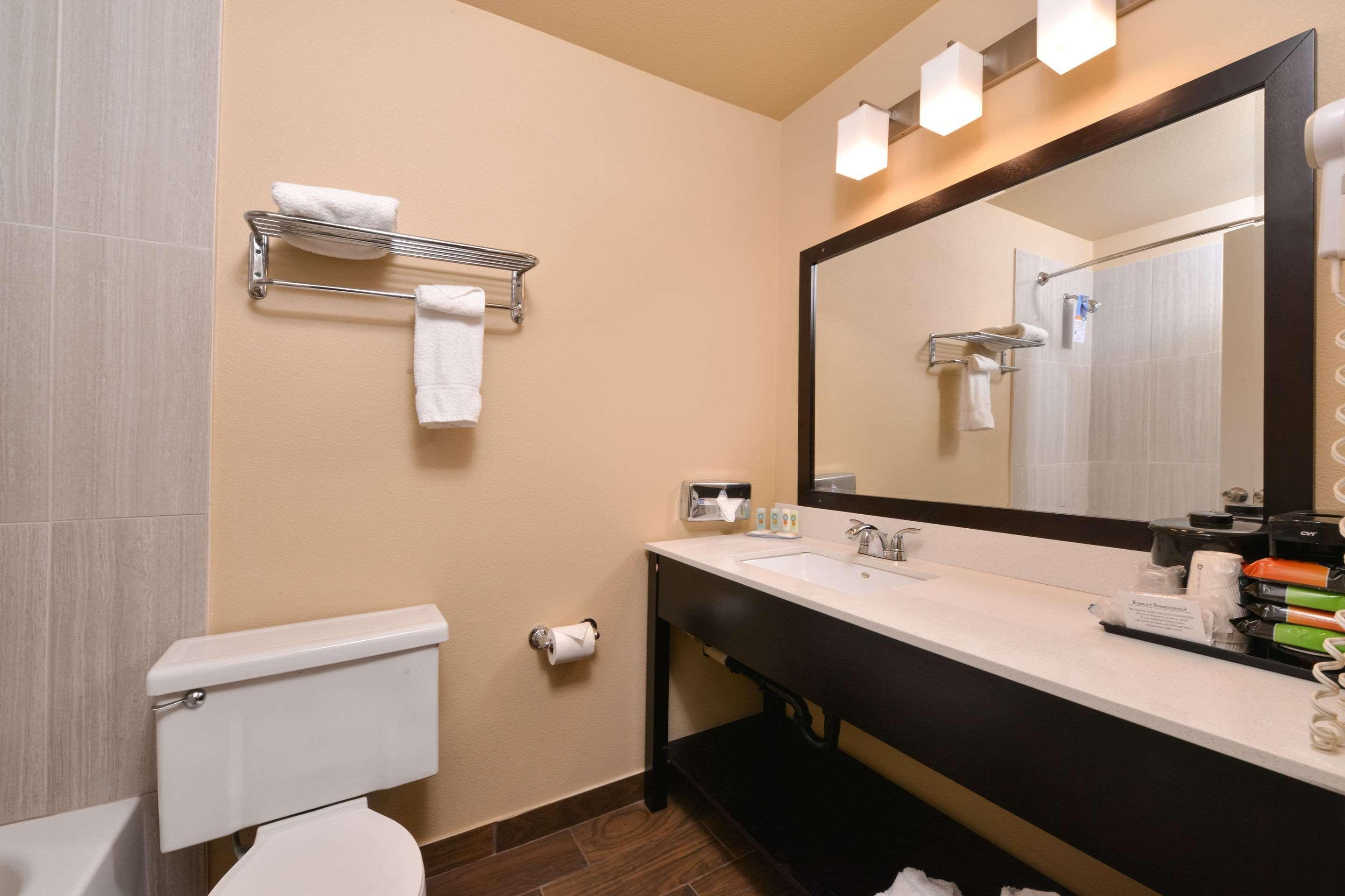Quality Inn Hotel, Kent - Seattle Exterior photo